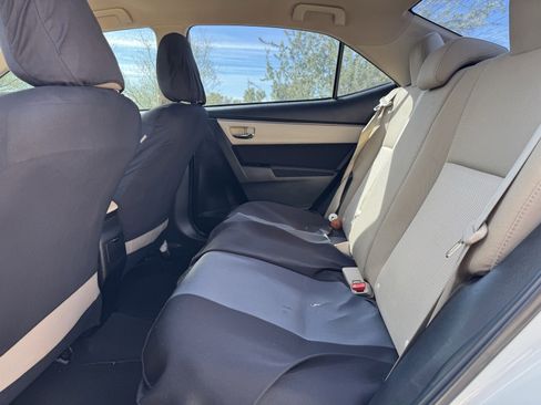 Used 2014 Toyota Corolla LE image 12