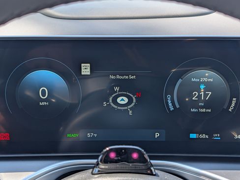 New 2026 Hyundai Ioniq 9 SE AWD/4WD image 13
