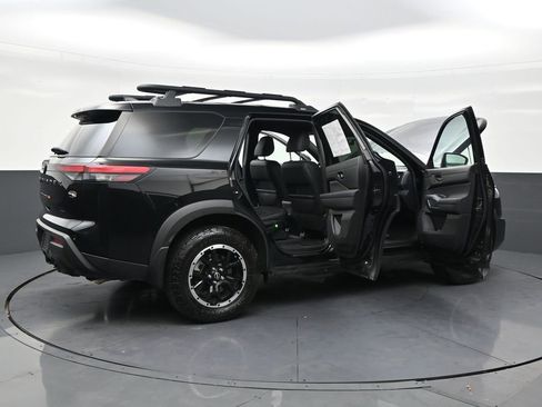 Used 2025 Nissan Pathfinder Rock Creek AWD/4WD image 29