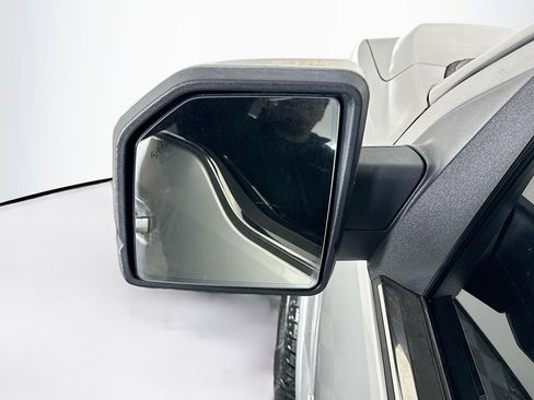 Used 2016 Ford F150 Platinum w/ Equipment Group 701A Luxury image 16