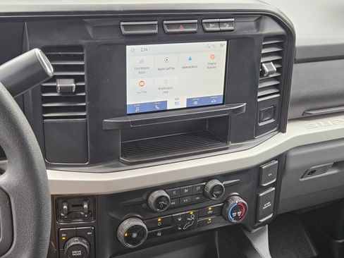 Used 2024 Ford F250 XLT w/ FX4 Off-Road Package AWD/4WD image 12