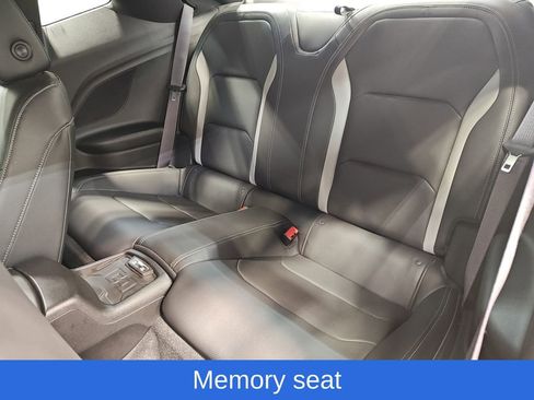 Used 2016 Chevrolet Camaro SS image 18