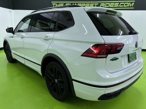 Used 2022 Volkswagen Tiguan SE R-Line FWD image 7