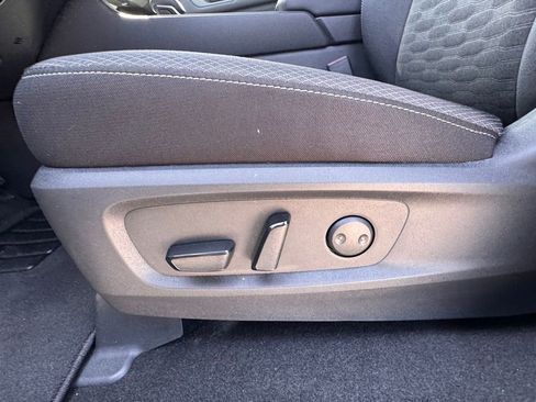 New 2025 Nissan Pathfinder SV w/ Cargo Package image 10