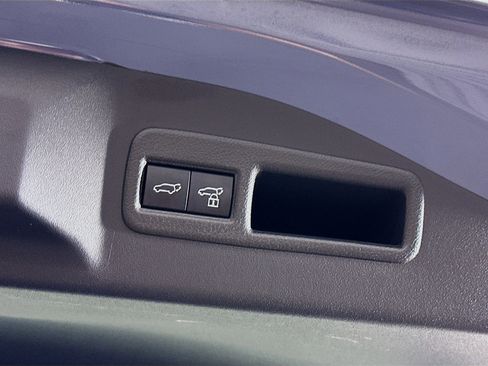 Used 2023 Subaru Solterra AWD image 29