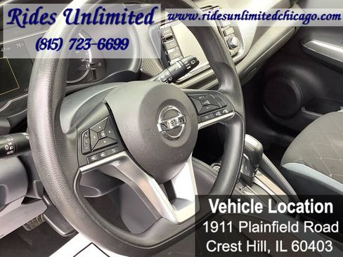 Used 2019 Nissan Kicks SV FWD image 20