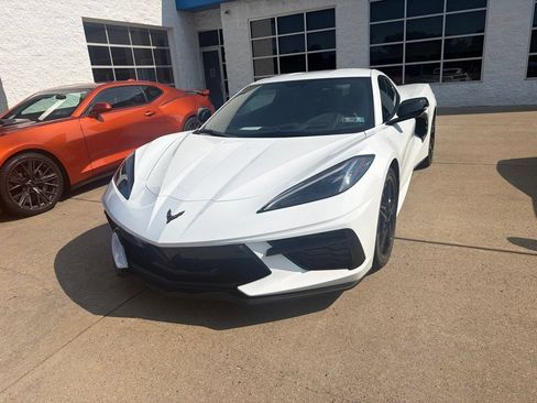 Used 2023 Chevrolet Corvette Stingray Preferred Cpe w/ Battery Protection Package RWD image 10