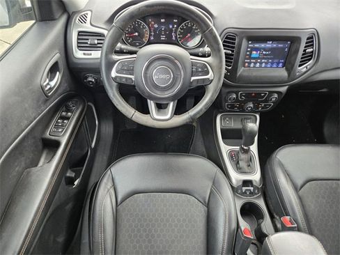 Used 2019 Jeep Compass Latitude w/ Popular Equipment Group image 13