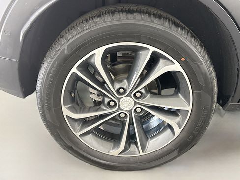 Used 2022 Buick Encore GX Essence w/ Advanced Technology Package image 33