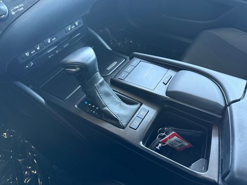 Used 2019 Lexus ES 300h w/ Premium Package FWD image 20