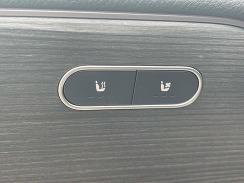 Certified 2022 Mercedes-Benz GLB 250 image 30