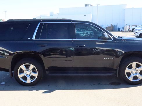 Used 2020 Chevrolet Tahoe LT w/ Max Trailering Package AWD/4WD image 8