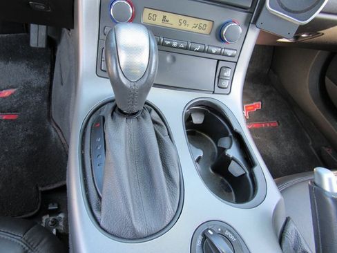 Used 2007 Chevrolet Corvette Convertible w/ Preferred Equipment Group image 22