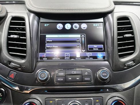 Used 2018 Chevrolet Impala Premier FWD image 26