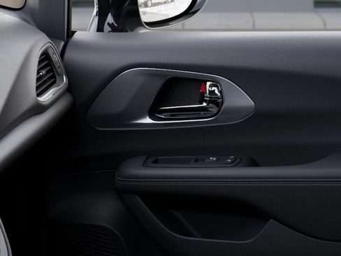 New 2026 Chrysler Voyager LX FWD image 26