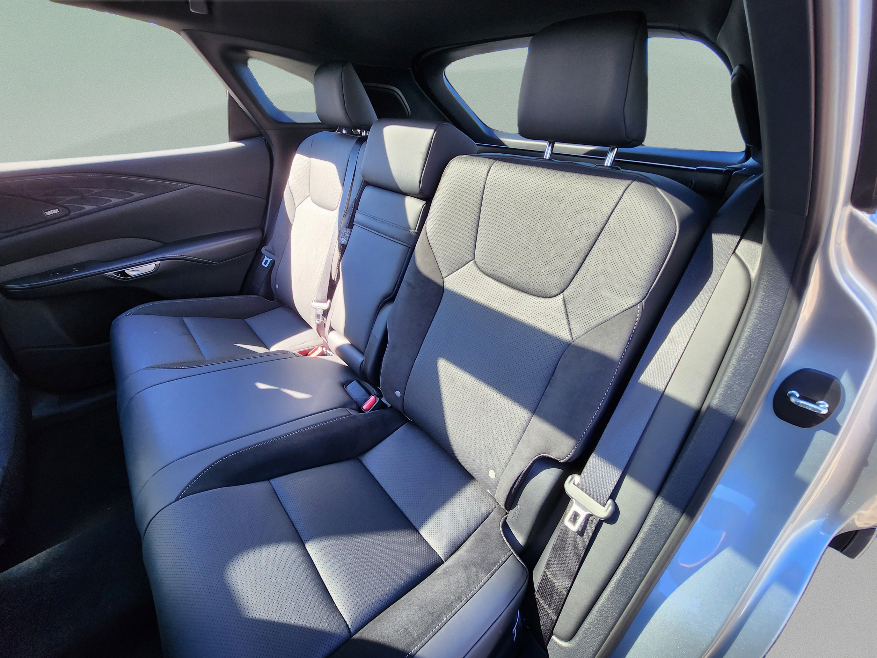 New 2026 Lexus RX 500h F Sport w/ Convenience Package AWD/4WD image 21