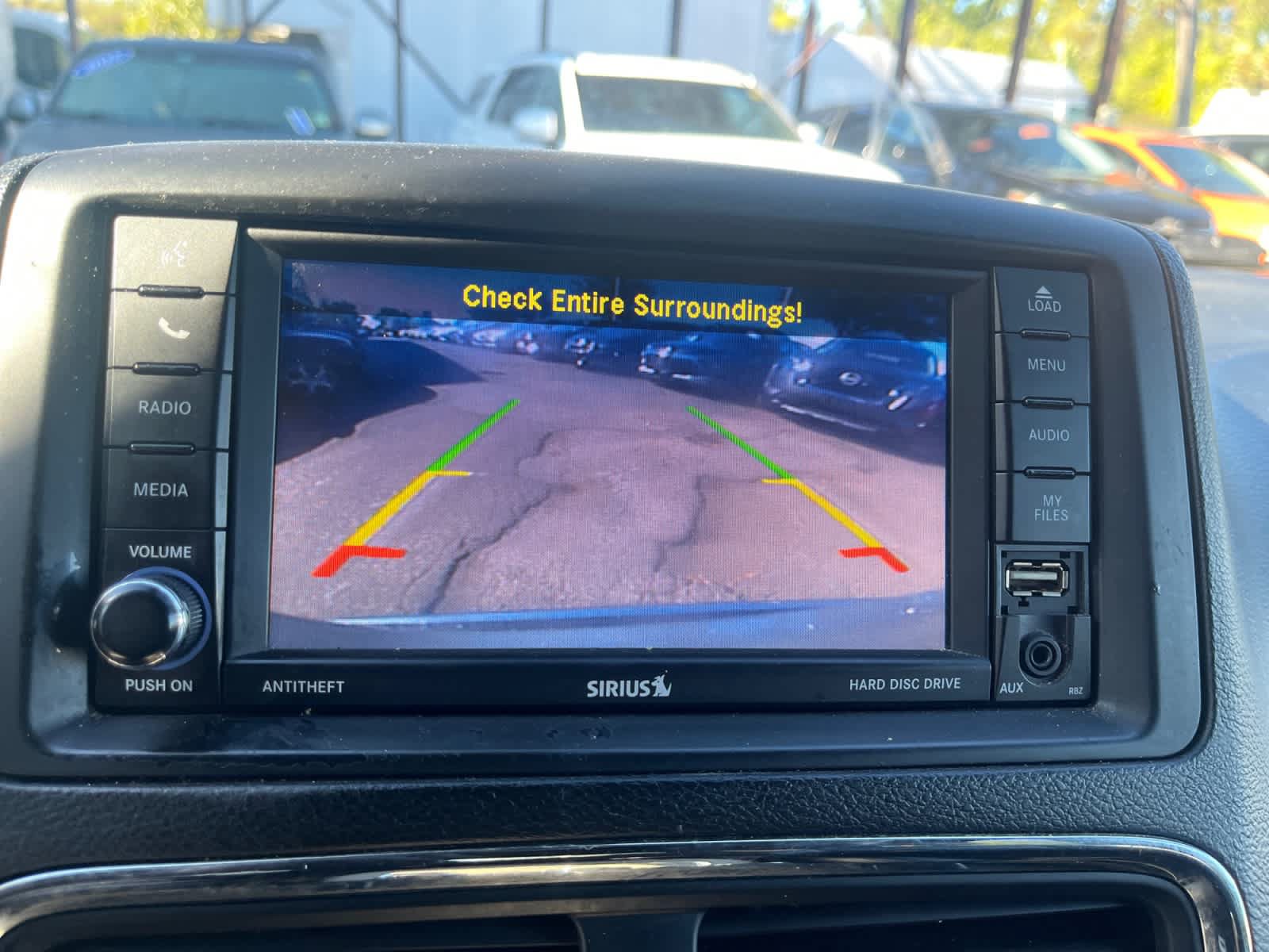 Used 2019 Dodge Grand Caravan SXT FWD image 31
