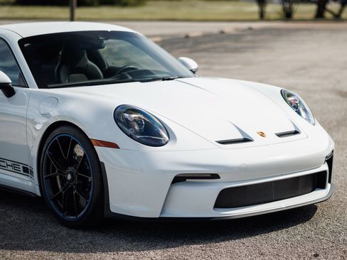 Used 2022 Porsche 911 GT3 RWD image 20
