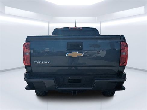 Used 2015 Chevrolet Colorado Z71 image 4