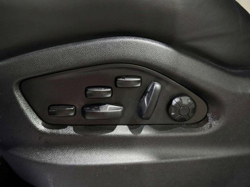 Used 2022 Porsche Cayenne Turbo GT image 16