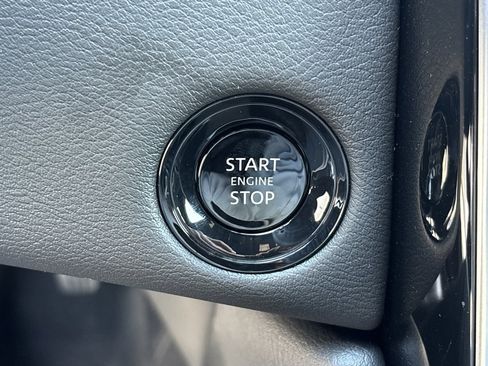 New 2025 Nissan Armada Platinum w/ Convenience Package image 30