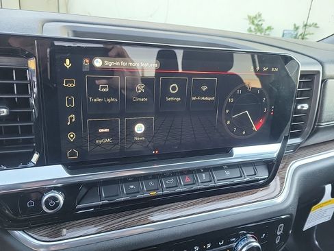 New 2026 GMC Sierra 1500 Elevation image 26