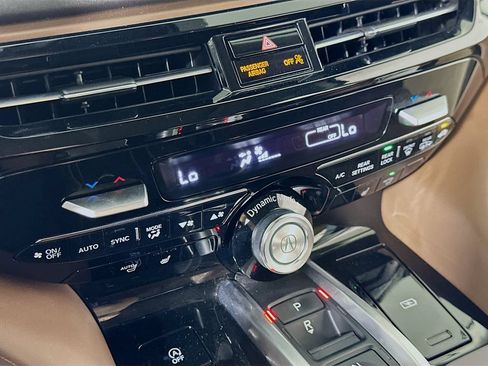 Used 2025 Acura MDX FWD w/ Technology Package image 29