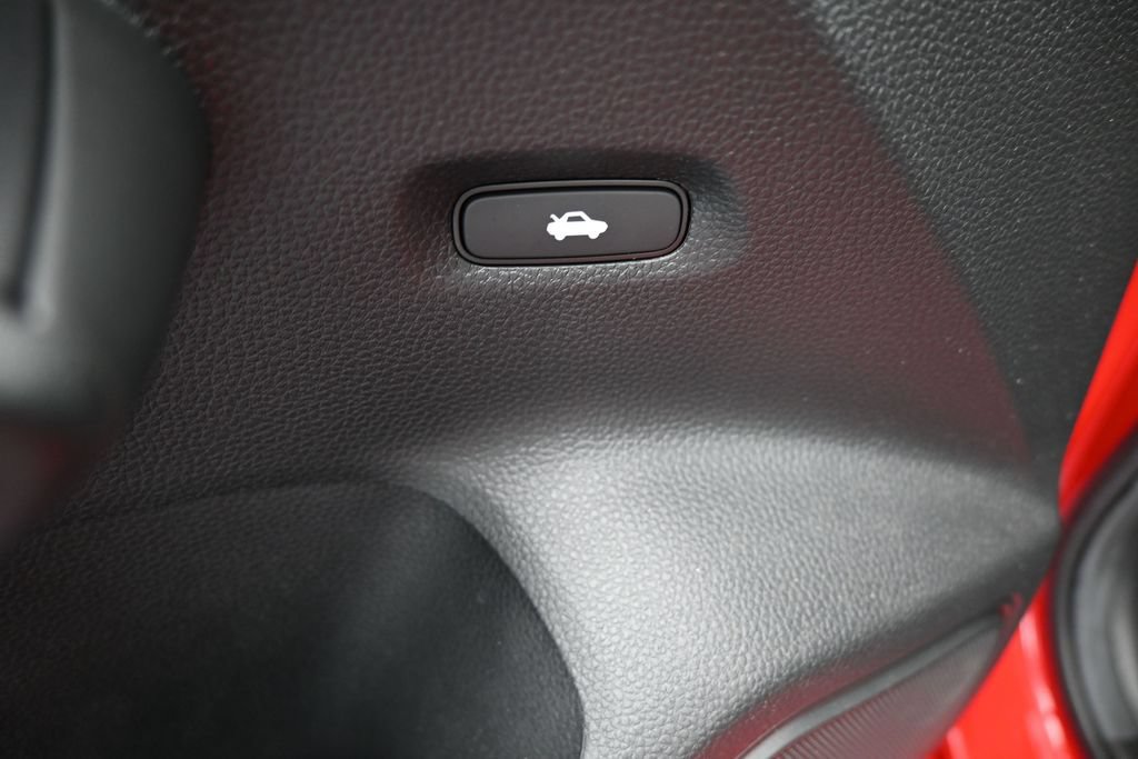 Used 2025 Honda Civic Sport image 15