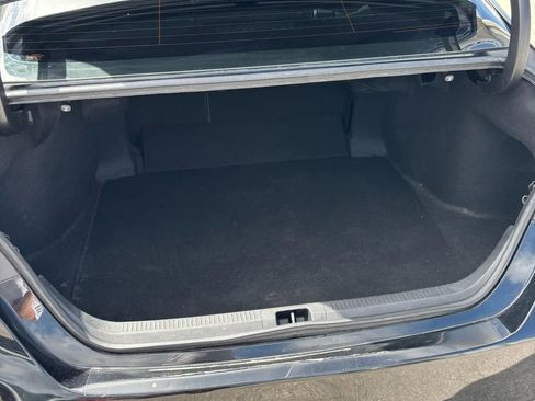 Used 2020 Toyota Camry XSE image 11