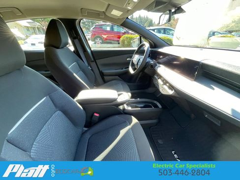 Used 2026 Nissan Leaf w/ Floor Mat Package (S+) FWD image 53