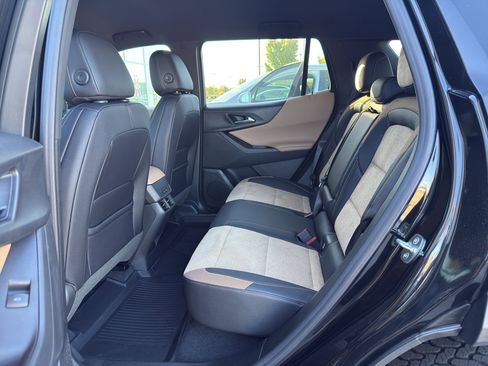 New 2026 Chevrolet Equinox ACTIV w/ Convenience Package III image 43