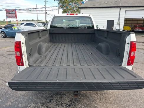 Used 2013 Chevrolet Silverado 1500 W/T AWD/4WD image 15