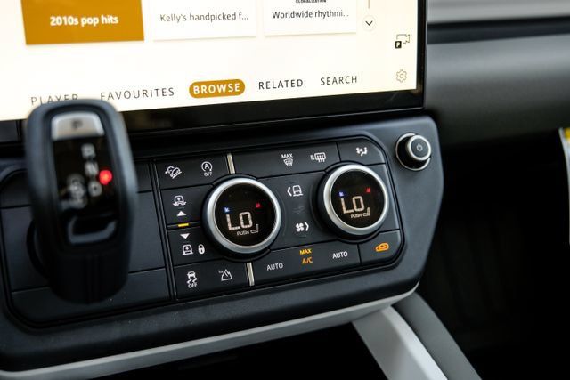 New 2026 Land Rover Defender 110 S AWD/4WD image 34