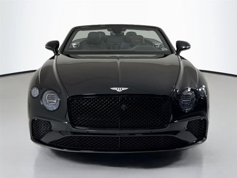 Used 2024 Bentley Continental GT V8 AWD/4WD image 11