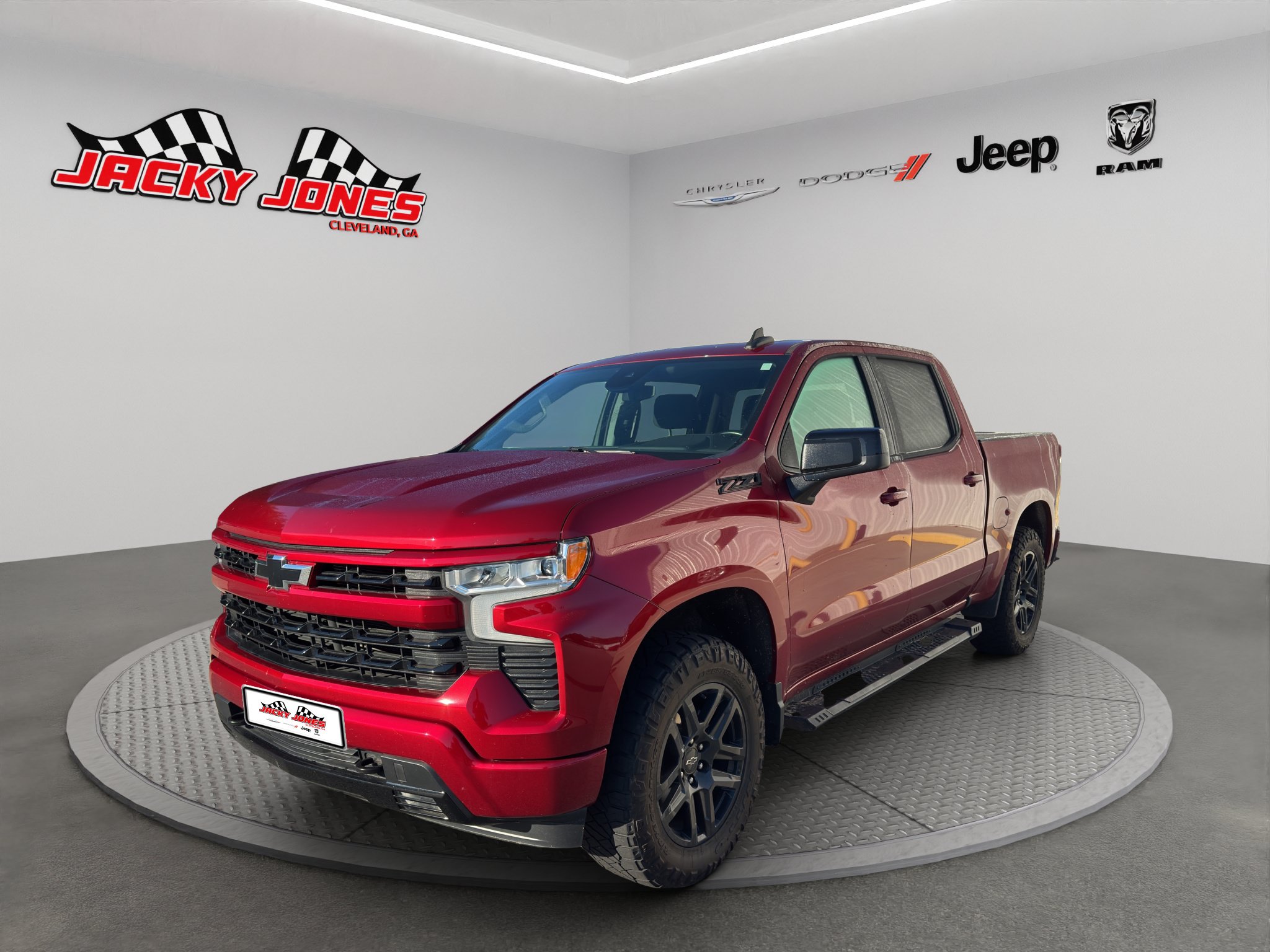 Used 2023 Chevrolet Silverado 1500 RST AWD/4WD image 1