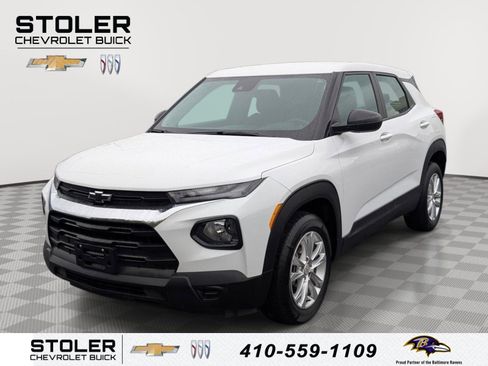 Used 2023 Chevrolet TrailBlazer LS AWD/4WD image 1