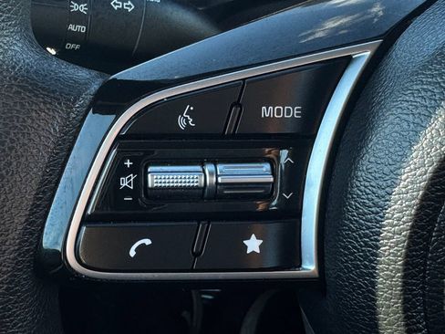 Used 2023 Kia Forte LXS w/ LXS Technology Package FWD image 25