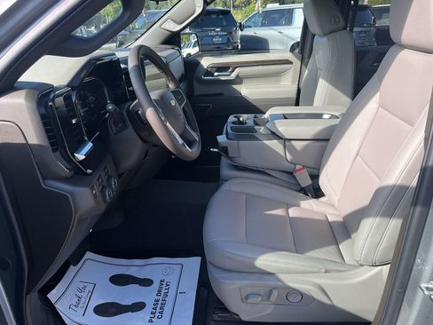 New 2026 Chevrolet Silverado 1500 LT w/ Leather Package image 21