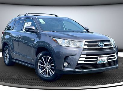 Used 2018 Toyota Highlander XLE