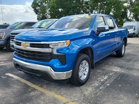 Used 2023 Chevrolet Silverado 1500 LT image 3