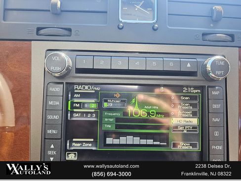 Used 2013 Lincoln Navigator L 4WD w/ HD Trailer Tow Pkg image 10