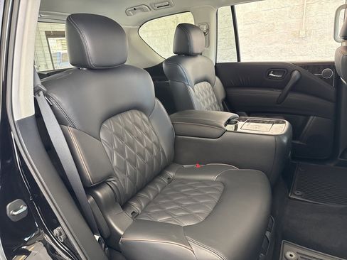 Used 2024 Nissan Armada Platinum w/ Captain's Chairs Package image 50