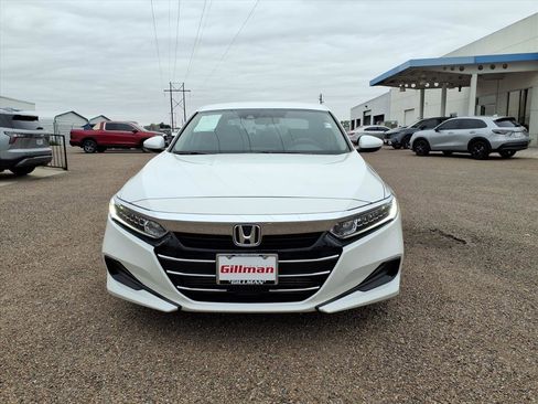 Certified 2021 Honda Accord LX image 3