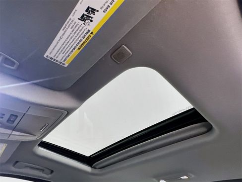 Used 2018 GMC Sierra 1500 Denali w/ Denali Ultimate Package image 21