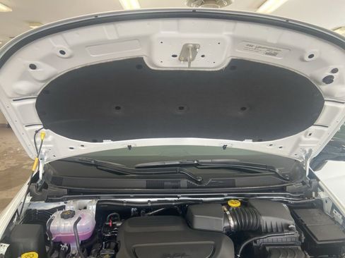 New 2026 Chrysler Pacifica Select image 27