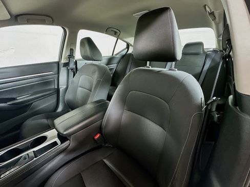 Used 2023 Nissan Altima 2.5 SV image 19