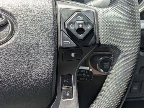 Used 2021 Toyota Tacoma TRD Sport RWD image 26