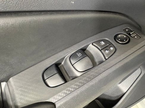 Used 2024 Nissan Altima 2.5 SV FWD image 20