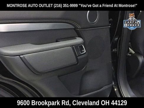 Used 2024 Land Rover Discovery Dynamic SE image 23