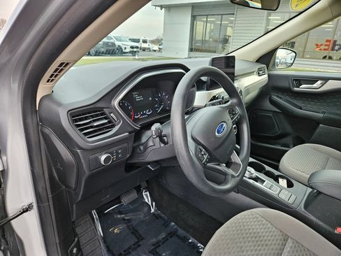 Used 2020 Ford Escape SE AWD/4WD image 16